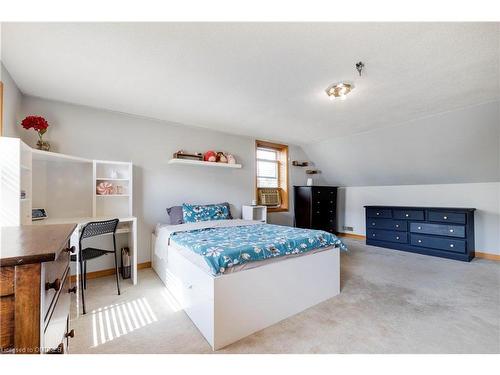 366 George Street, Milton, ON - Indoor Photo Showing Bedroom