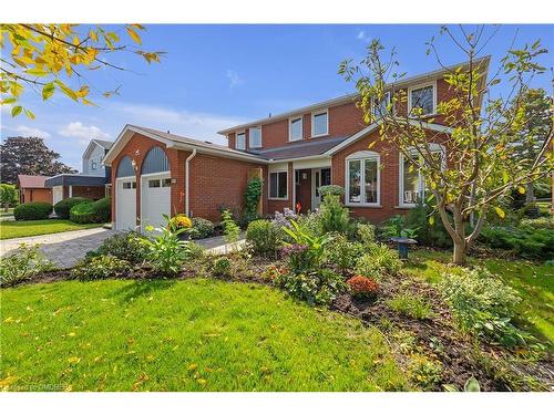 316 Pinegrove Road, Oakville, ON - Outdoor