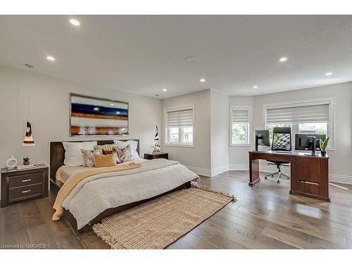 2240 Pine Glen Road, Oakville, ON - Indoor Photo Showing Bedroom