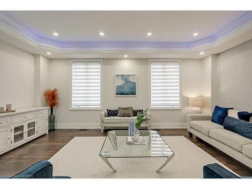 2240 Pine Glen Road, Oakville, ON - Indoor Photo Showing Living Room