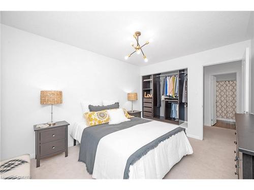 81-6020 Derry Road, Milton, ON - Indoor Photo Showing Bedroom