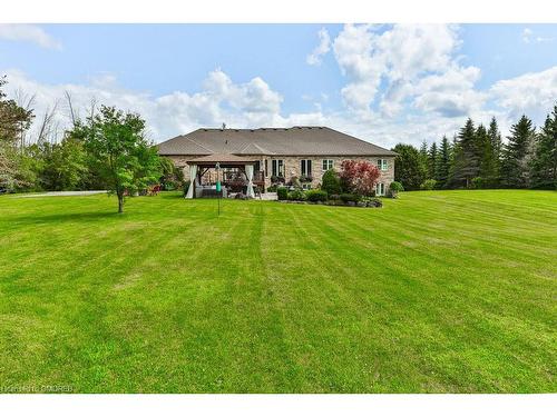 2115 Cunningham Court, Milton, ON - Outdoor