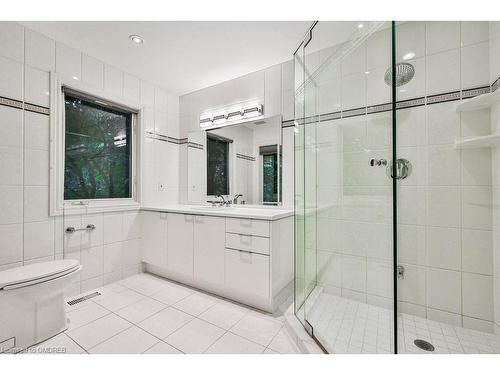 150 Indian Valley Trail, Mississauga, ON - Indoor Photo Showing Bathroom