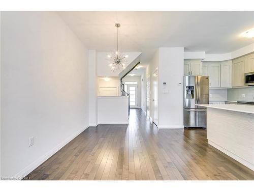 8 Shay Lane, Ancaster, ON - Indoor Photo Showing Kitchen With Stainless Steel Kitchen