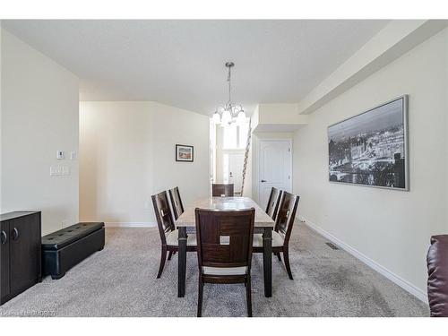 100 Festival Way, Binbrook, ON - Indoor Photo Showing Dining Room