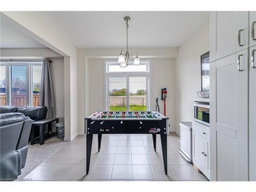 100 Festival Way, Binbrook, ON - Indoor Photo Showing Other Room