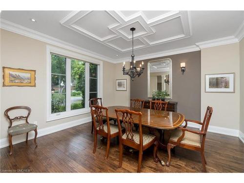 2057 Snow Crescent, Mississauga, ON - Indoor Photo Showing Dining Room