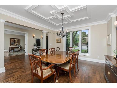 2057 Snow Crescent, Mississauga, ON - Indoor Photo Showing Dining Room