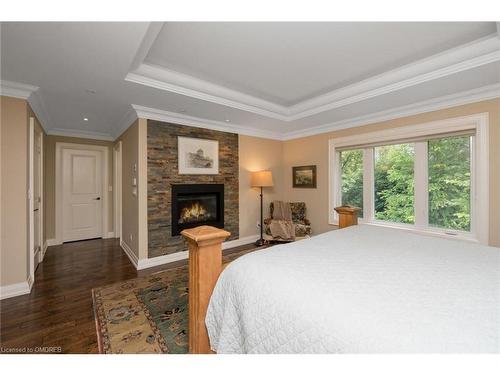 2057 Snow Crescent, Mississauga, ON - Indoor Photo Showing Bedroom With Fireplace