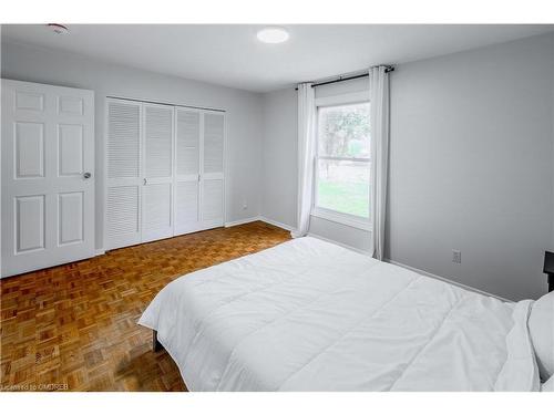 3336 Kodiak Street, Ottawa, ON - Indoor Photo Showing Bedroom