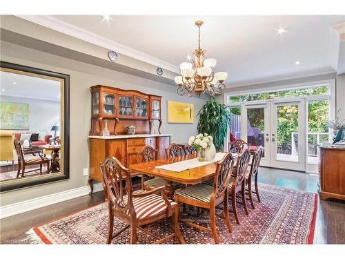 7-1199 Lorne Park Road, Mississauga, ON - Indoor Photo Showing Dining Room