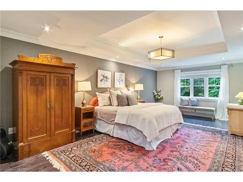 7-1199 Lorne Park Road, Mississauga, ON - Indoor Photo Showing Bedroom