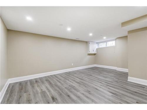 257 Wales Crescent, Oakville, ON - Indoor Photo Showing Basement