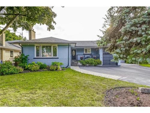 257 Wales Crescent, Oakville, ON - Outdoor With Facade