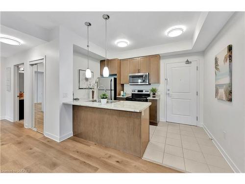 628-2490 Old Bronte Road, Oakville, ON - Indoor Photo Showing Kitchen