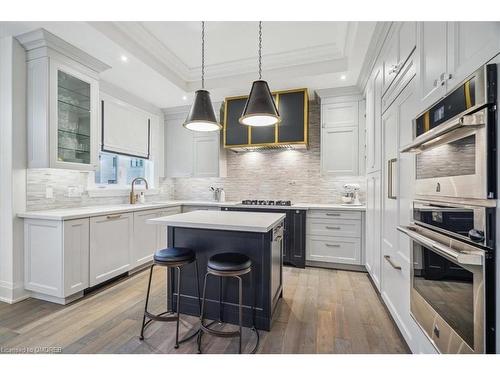 3272 Post Road Road, Oakville, ON - Indoor Photo Showing Kitchen With Upgraded Kitchen