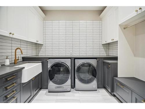 3272 Post Road Road, Oakville, ON - Indoor Photo Showing Laundry Room