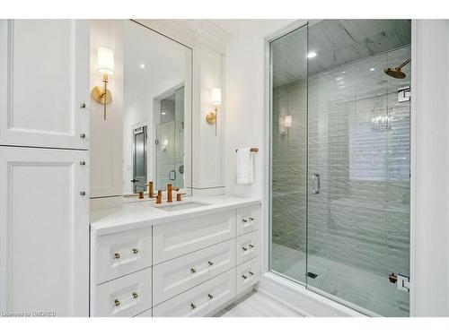 3272 Post Road Road, Oakville, ON - Indoor Photo Showing Bathroom