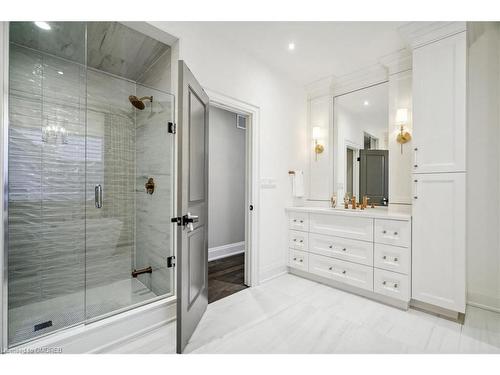 3272 Post Road Road, Oakville, ON - Indoor Photo Showing Bathroom