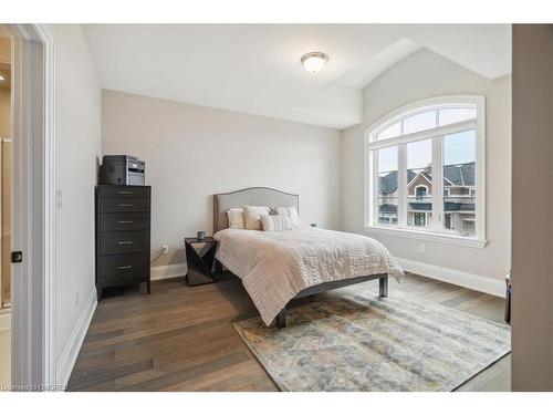 3272 Post Road Road, Oakville, ON - Indoor Photo Showing Bedroom