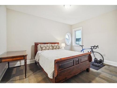 3272 Post Road Road, Oakville, ON - Indoor Photo Showing Bedroom