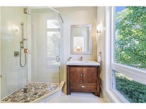 94 Simcoe Road, King, ON - Indoor Photo Showing Bathroom