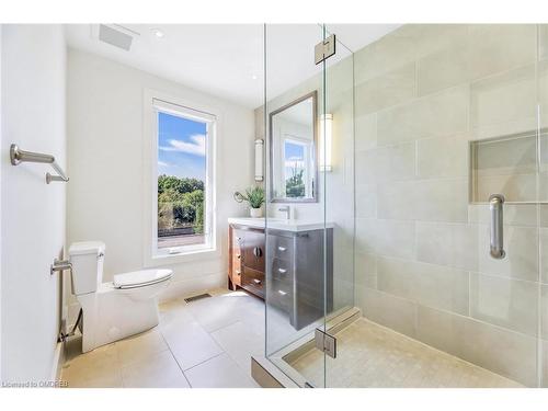 94 Simcoe Road, King, ON - Indoor Photo Showing Bathroom