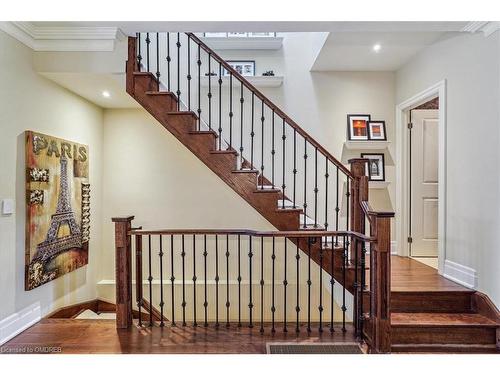 2378 Marine Drive, Oakville, ON - Indoor Photo Showing Other Room