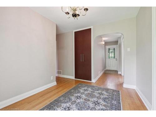 59 Dromore Crescent, Toronto, ON - Indoor Photo Showing Other Room