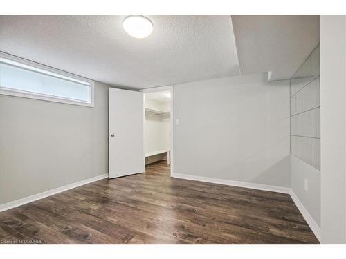 59 Dromore Crescent, Toronto, ON - Indoor Photo Showing Other Room