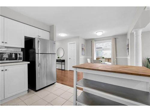 43 Law Drive, Guelph, ON - Indoor Photo Showing Kitchen