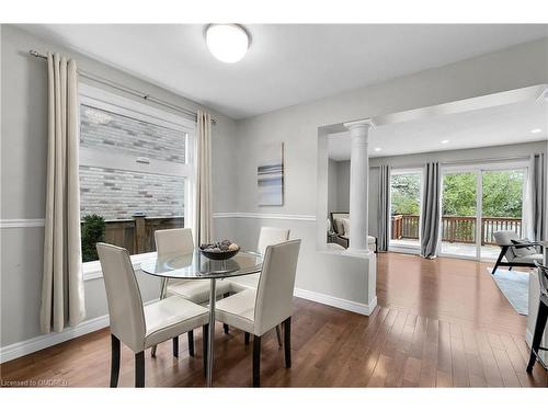 43 Law Drive, Guelph, ON - Indoor Photo Showing Dining Room