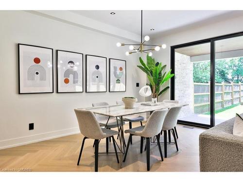 20 Broadview Avenue, Mississauga, ON - Indoor Photo Showing Dining Room