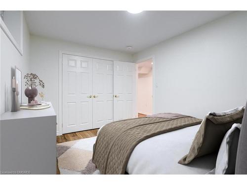 145-2025 Meadowgate Boulevard, London, ON - Indoor Photo Showing Bedroom