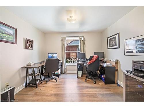 1837 Pilgrims Way, Oakville, ON - Indoor Photo Showing Office