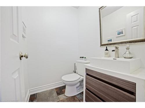 1837 Pilgrims Way, Oakville, ON - Indoor Photo Showing Bathroom