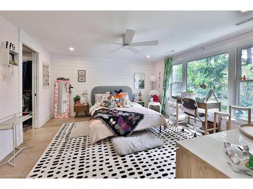 200 Chartwell Road, Oakville, ON - Indoor Photo Showing Bedroom