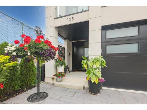 105 Tenth Street, Toronto, ON - Outdoor