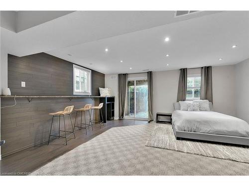 101 Gosling Gardens, Guelph, ON - Indoor Photo Showing Bedroom