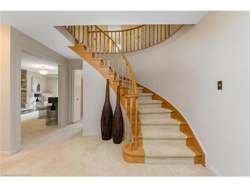 183 All Saints Crescent, Oakville, ON 