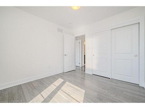 1-2273 Turnberry Road, Burlington, ON - Indoor Photo Showing Other Room