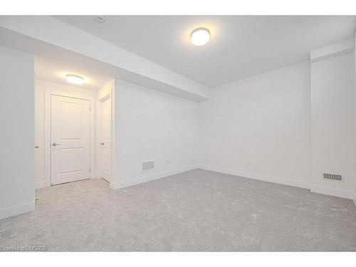 1-2273 Turnberry Road, Burlington, ON - Indoor Photo Showing Other Room