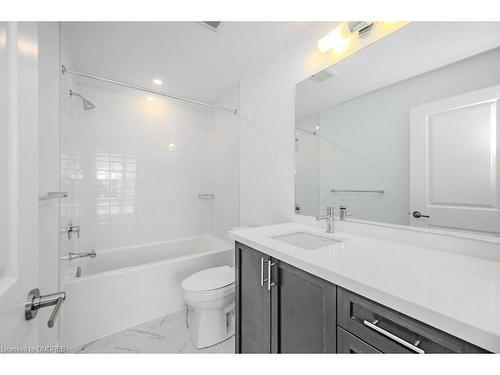 1-2273 Turnberry Road, Burlington, ON - Indoor Photo Showing Bathroom