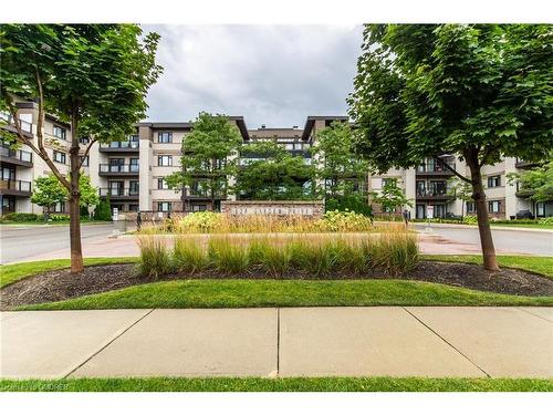 313-128 Garden Drive, Oakville, ON - Outdoor