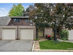 534 Forestwood Crescent  Burlington, ON L7L 4K3