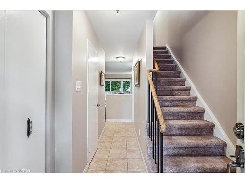 534 Forestwood Crescent, Burlington, ON - Indoor Photo Showing Other Room