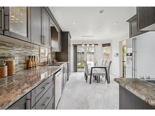 2227 Headon Road, Burlington, ON - Indoor Photo Showing Kitchen With Double Sink With Upgraded Kitchen