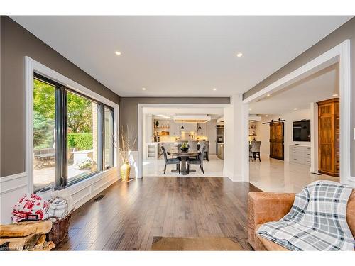 1340 Greeneagle Drive, Oakville, ON 