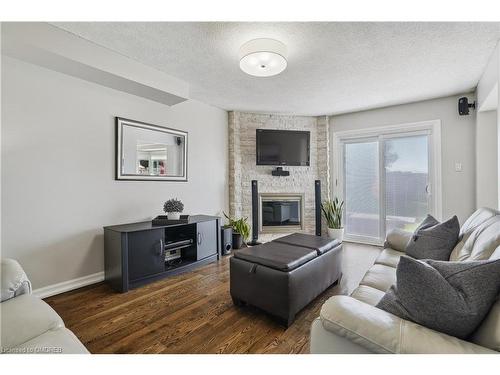 1008 Glenbrook Avenue, Oakville, ON - Indoor Photo Showing Living Room With Fireplace