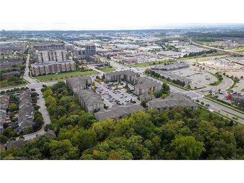 401-2035 Appleby Line, Burlington, ON - Outdoor With View